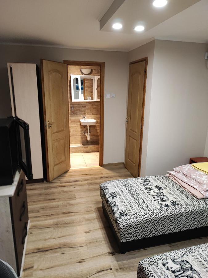 Havanna Etterem Es Vendeghaz Hotel Putnok Екстериор снимка