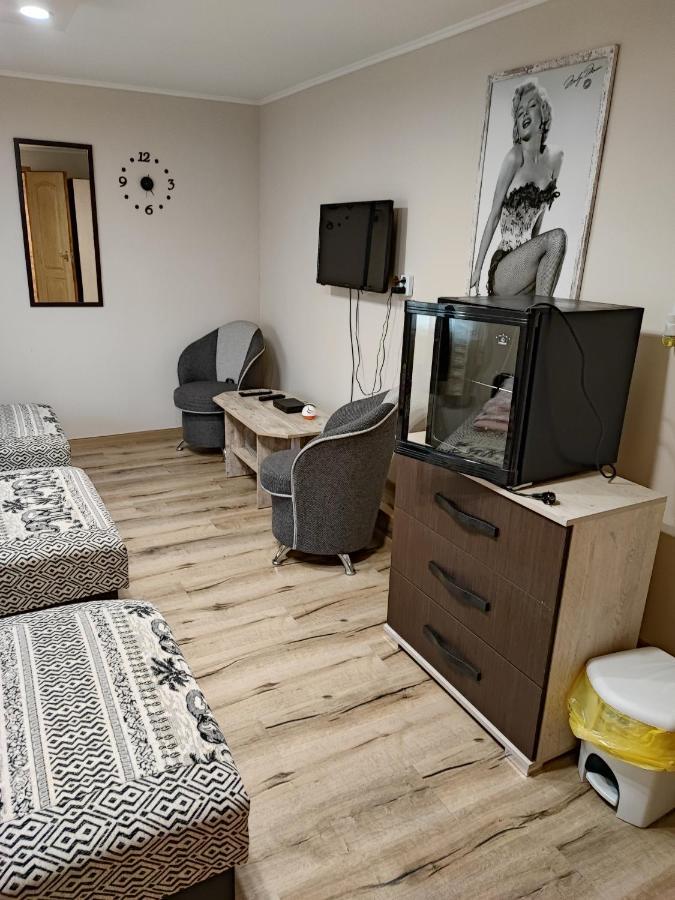 Havanna Etterem Es Vendeghaz Hotel Putnok Екстериор снимка